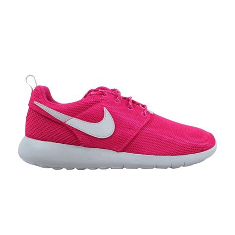 Roshe shoes goat